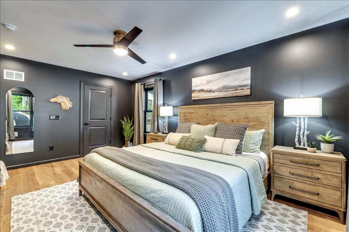 Luxury Hot Tub Sauna Game Dog Friendly Holiday home Albrightsville