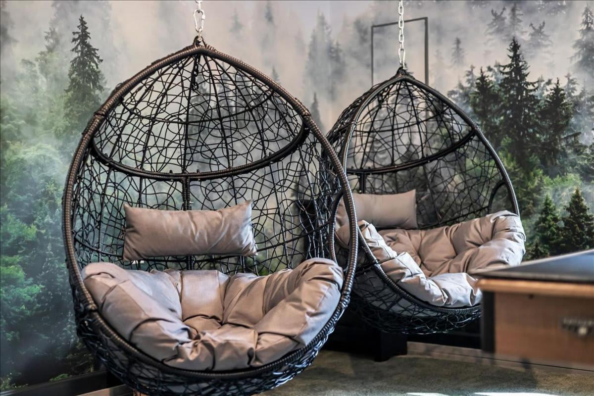 Luxury Hot Tub Sauna Game Dog Friendly Holiday home *