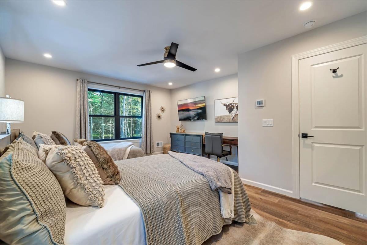 Luxury Hot Tub Sauna Game Dog Friendly Albrightsville